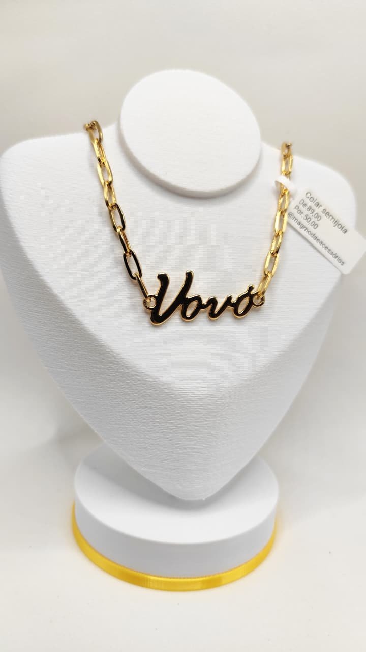 Colar inspirado elos Cartier com a escrita vovó